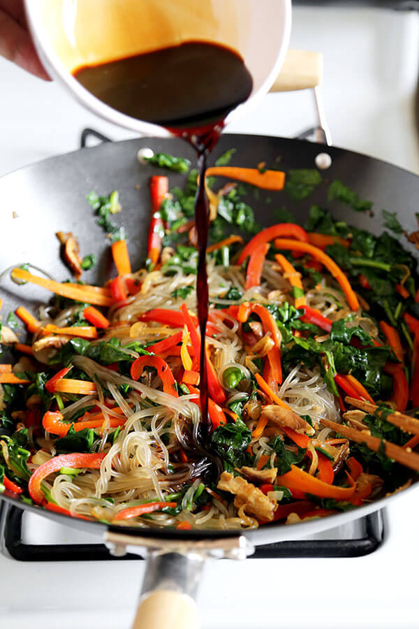 Korean stir fry noodles with sauce