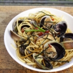 spaghetti vongole with shiitake mushrooms